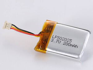 LP502025 200MAH Umweltschonende Lithium-Polymer-Batterie 12 Monate 3,7 V Spannung und 150-200 Wh/kg Energiedichte
