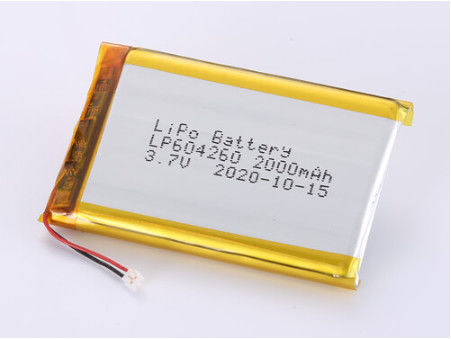 Akzeptable OEM-Lithium-Polymer-Batterie mit einer Haltbarkeitsdauer von 1 Jahr und LP604260 3,7V 2000MAH Li-Ionen-Batterie Hersteller