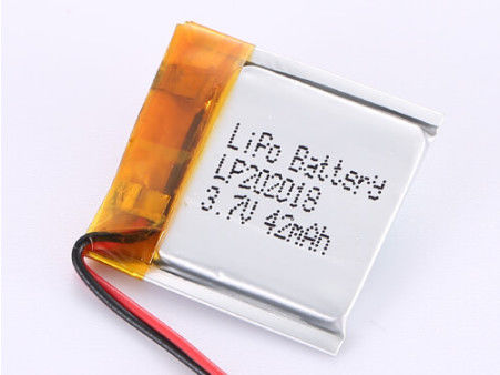 Industrielle Polymer-Li-Ionen-Batterie mit PCB-Schutz und wiederaufladbarem Design LP202018 3.7V 42MAH